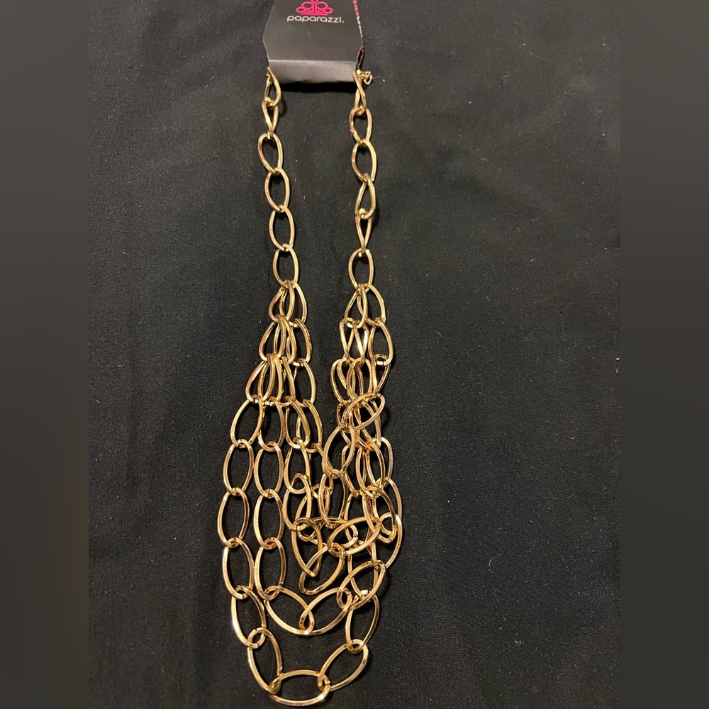Paparazzi necklace 4 for $10